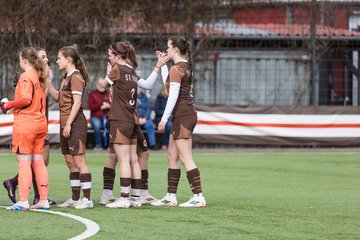 Bild 16 - wBJ FC St. Pauli - Walddoerfer SV : Ergebnis: 3:4